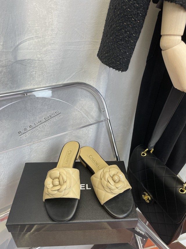 Chanel香奈兒2022春夏系列頂級版本山茶花羊皮涼拖鞋 dx2813